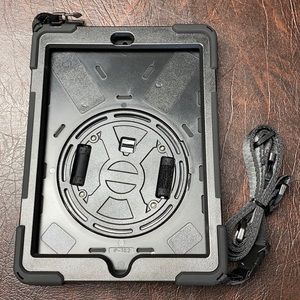 (Used) iPad 7th gen case with handle & stand